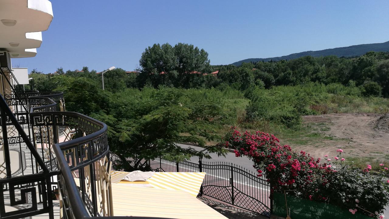Family Hotel Mimosa Tsarévo Extérieur photo