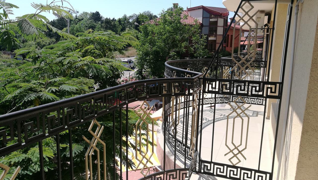 Family Hotel Mimosa Tsarévo Extérieur photo